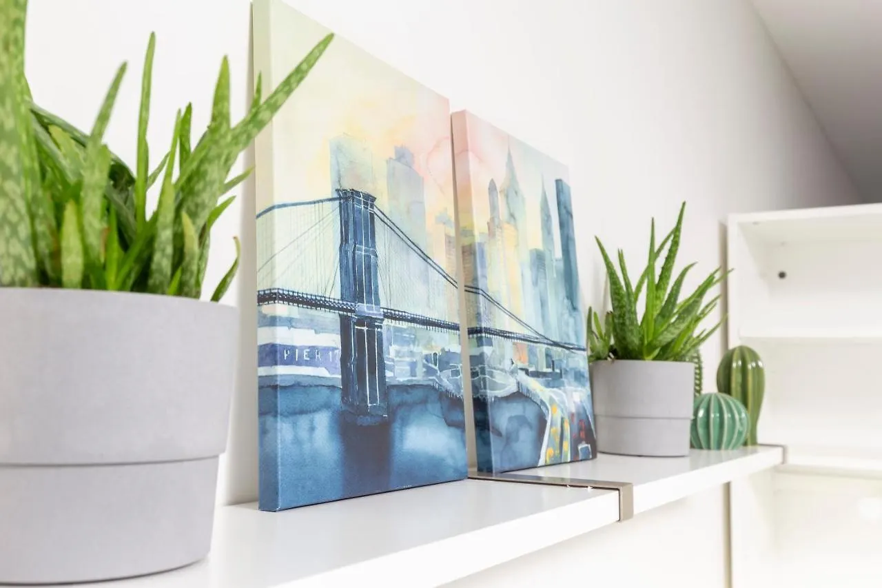 New Modern Loft Apartment View Walk City Centre 20D Delft Netherlands