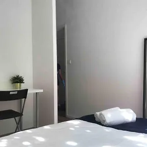 New Cozy With Private Bathroom P-room 1 Apartment