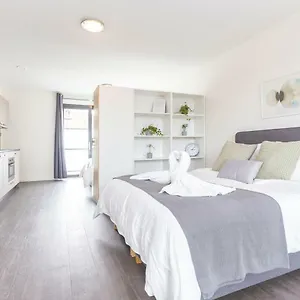 Apartment New View Modern Family Floor Utopia 20e, Delft